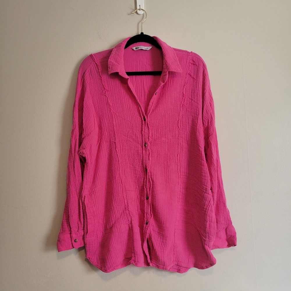 SO Pink Button-Up Shirt Size XL